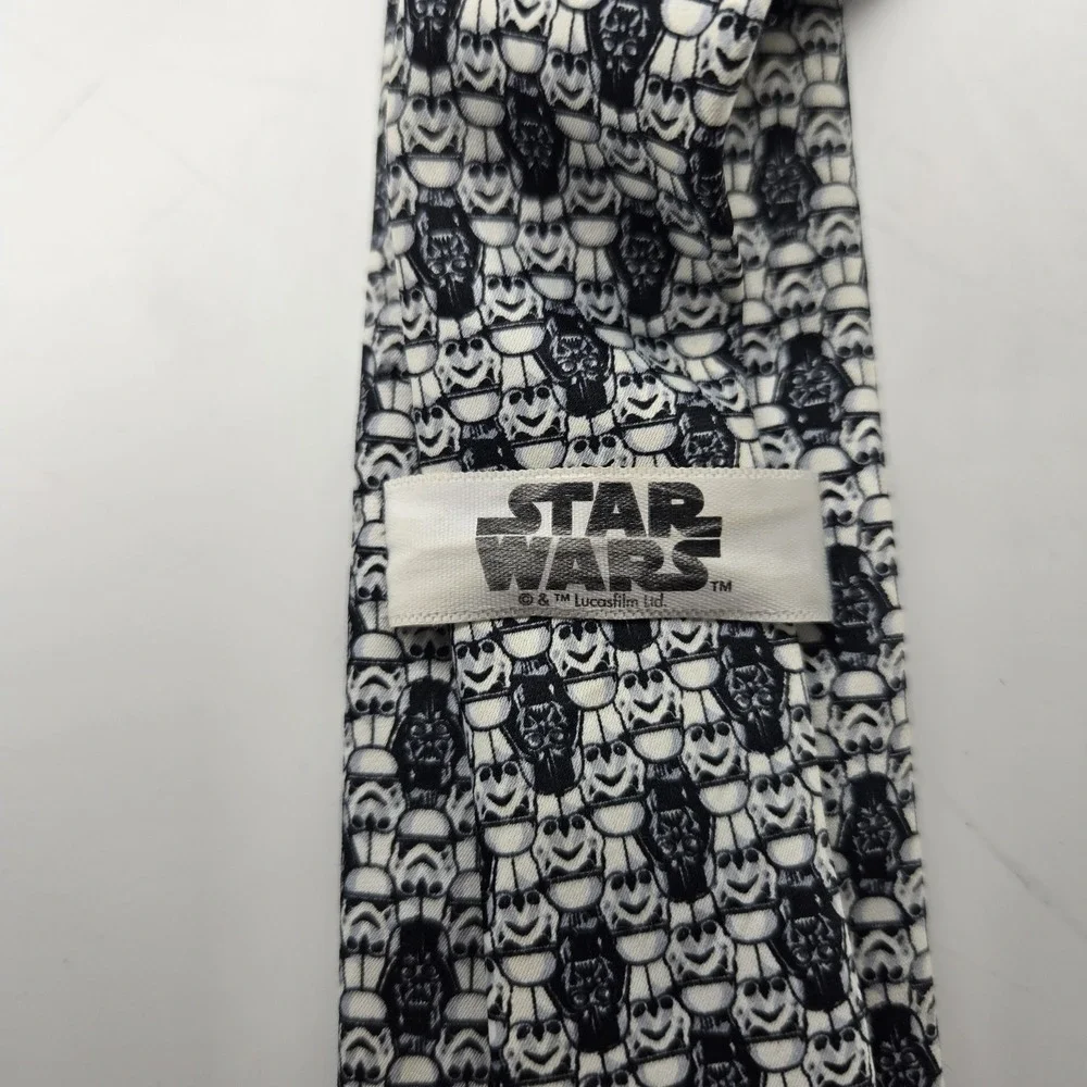 VTG Darth Vader Storm Trooper Men's Neck Tie Star Wars Nostalgia Abstract